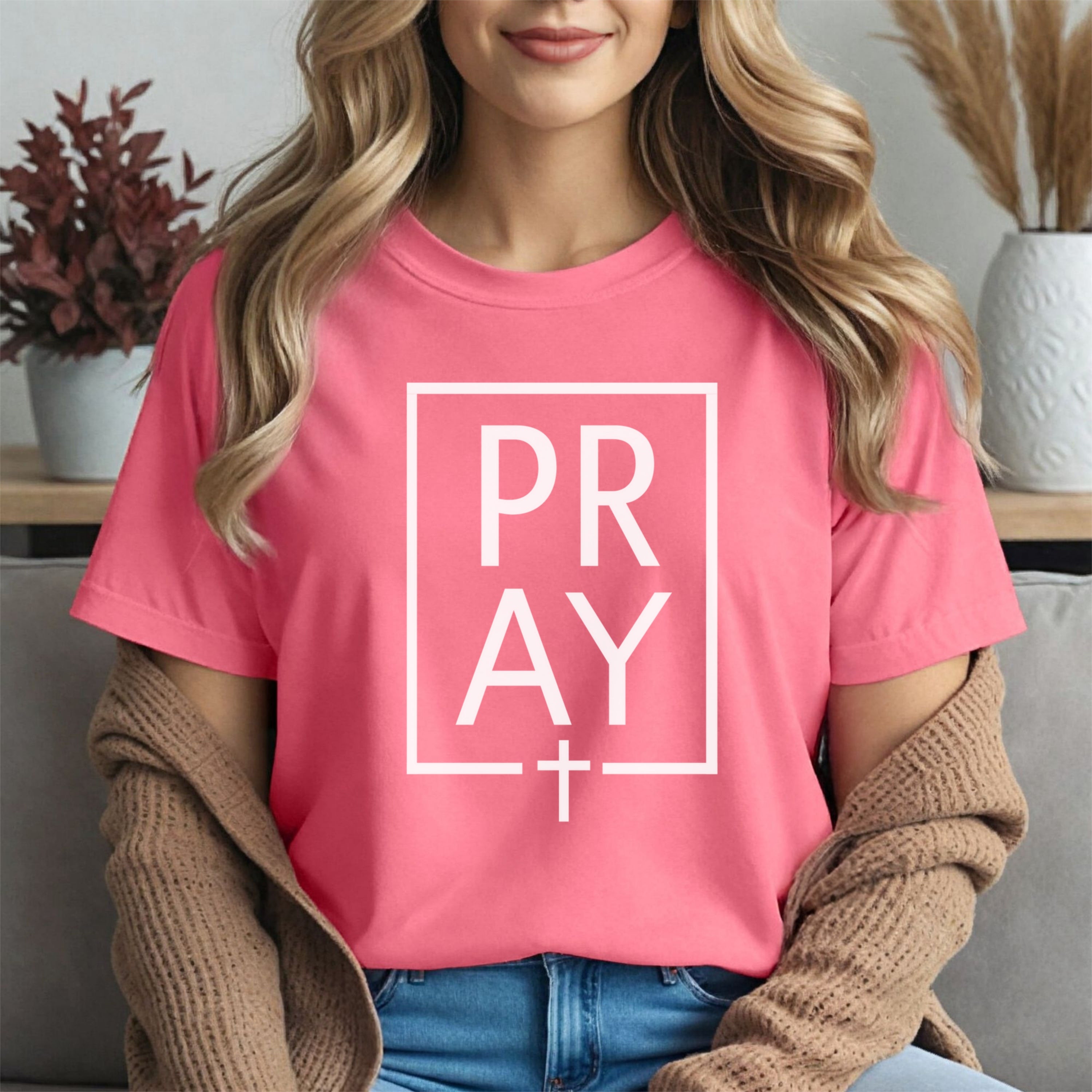 Pray +Cross Unisex Relaxed Fit T-Shirt