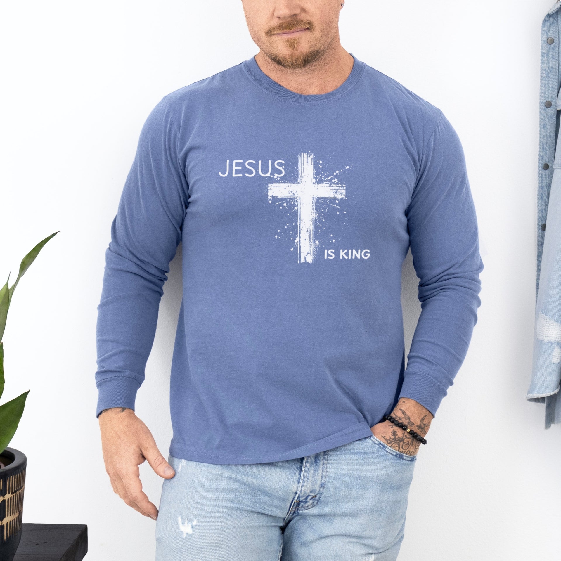 Jesus is King Unisex Relaxed Fit Long Sleeve T-Shirt - My Faith My Father