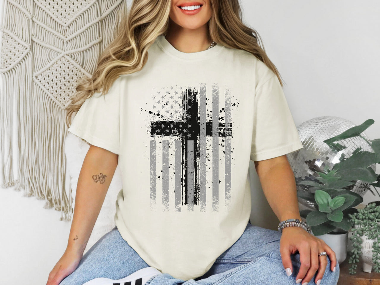 Flag With Cross Faith Unisex Relaxed Fit T-Shirt