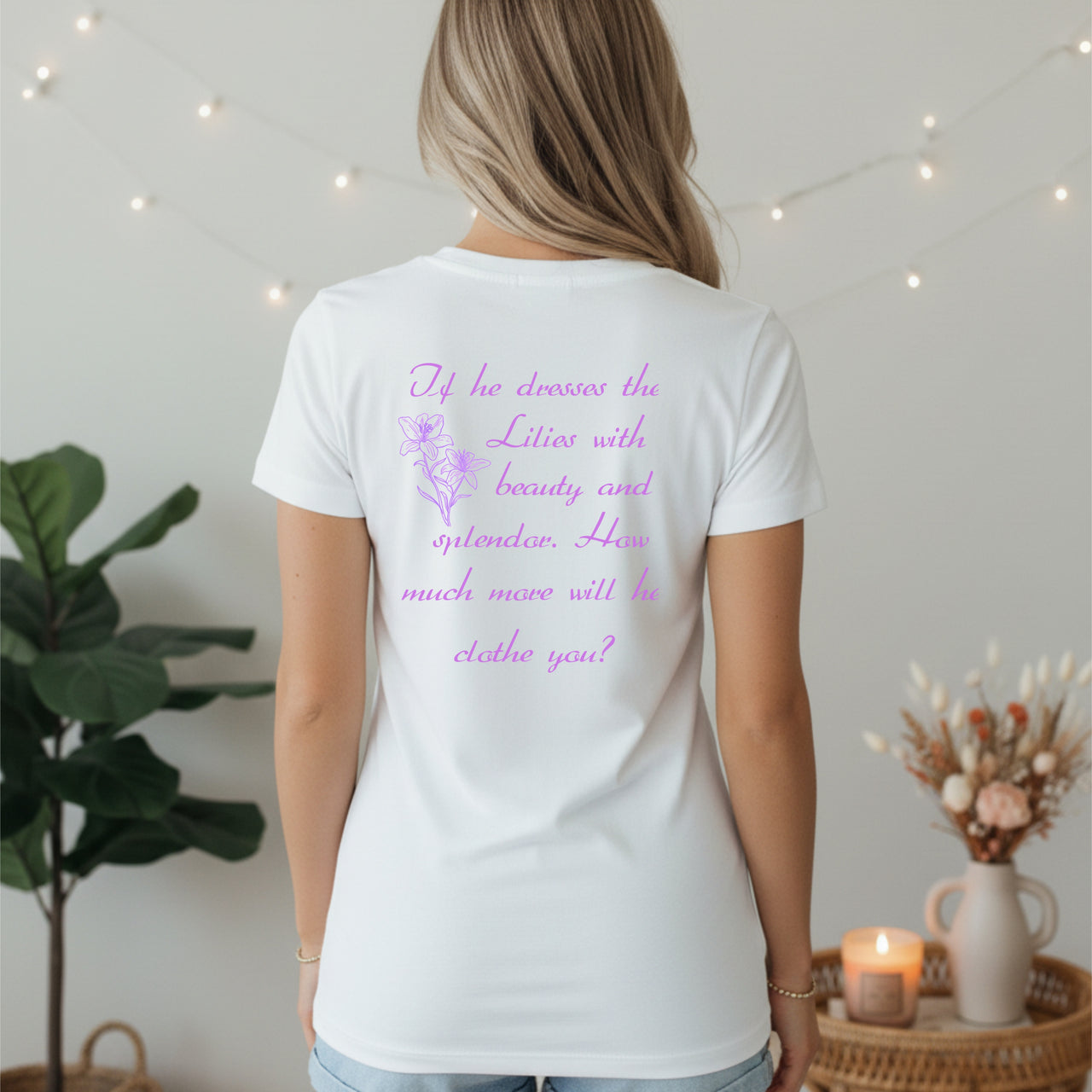 Lilies Women’s Favorite Tee